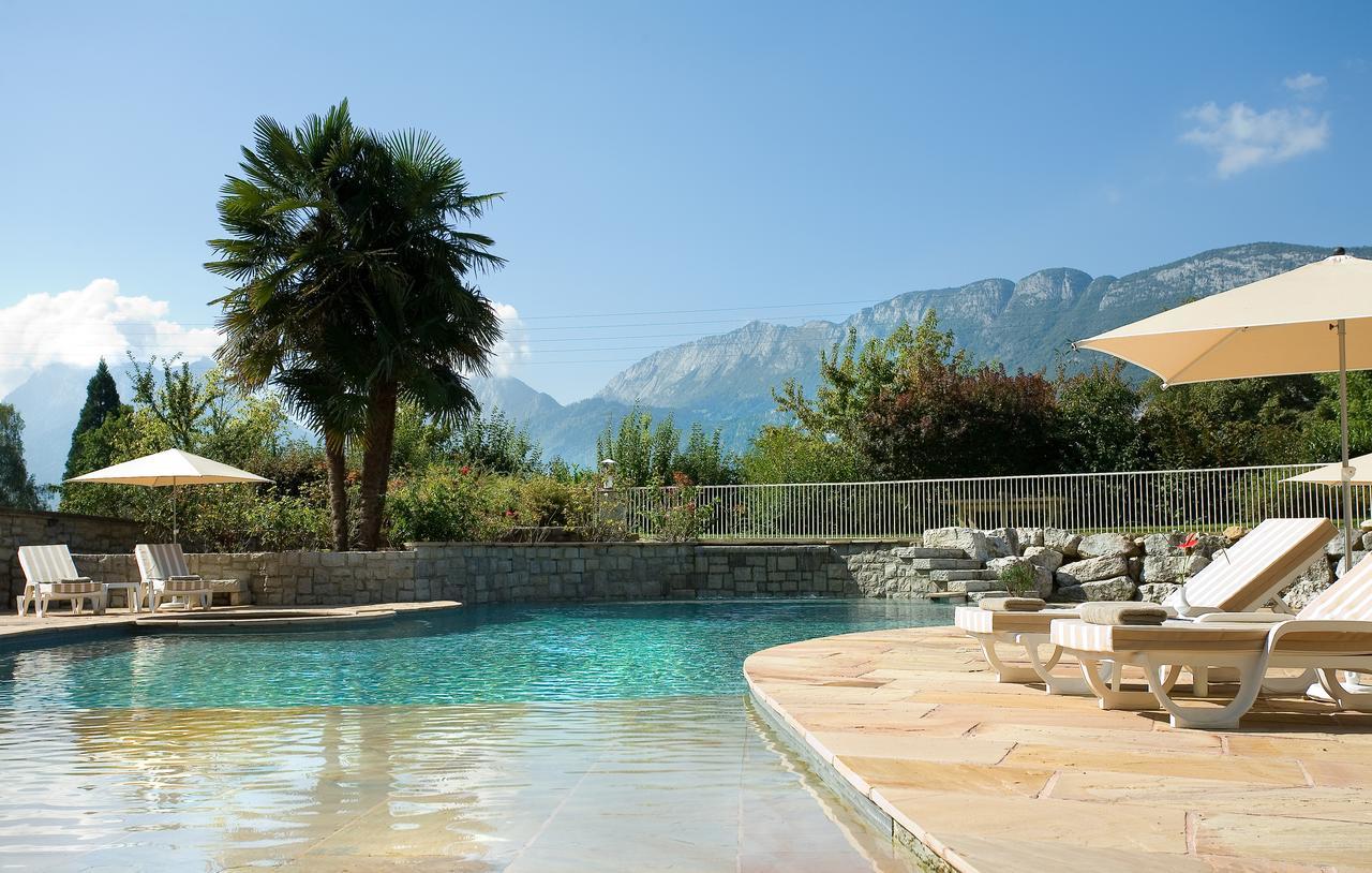 Hotel Les Grillons Talloires Bagian luar foto