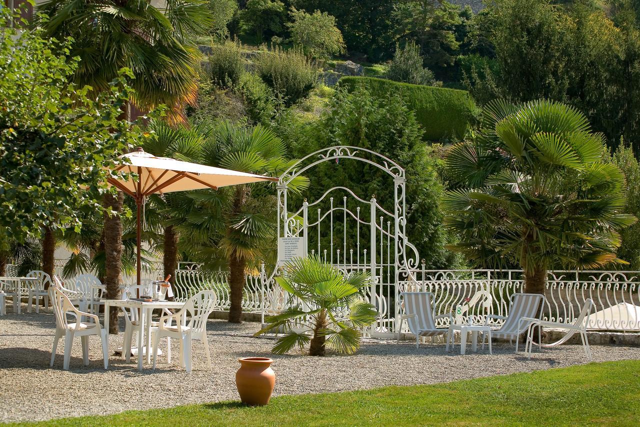 Hotel Les Grillons Talloires Bagian luar foto