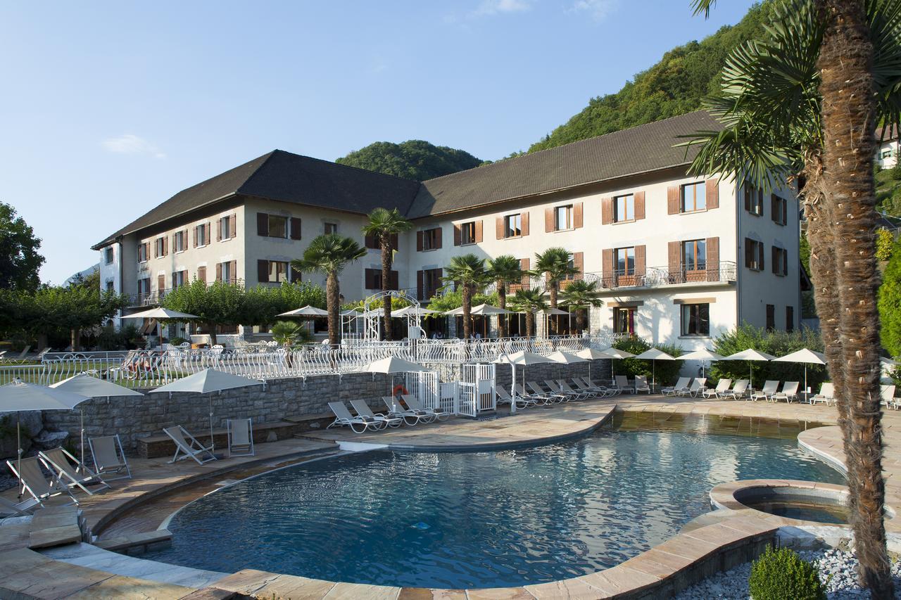 Hotel Les Grillons Talloires Bagian luar foto